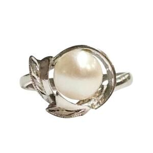 Vintage Sterling Silver Akoya Pearl Ring, Japan